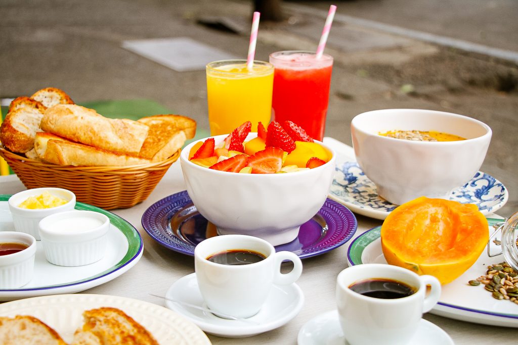 Café da Manhã Banana Tropical